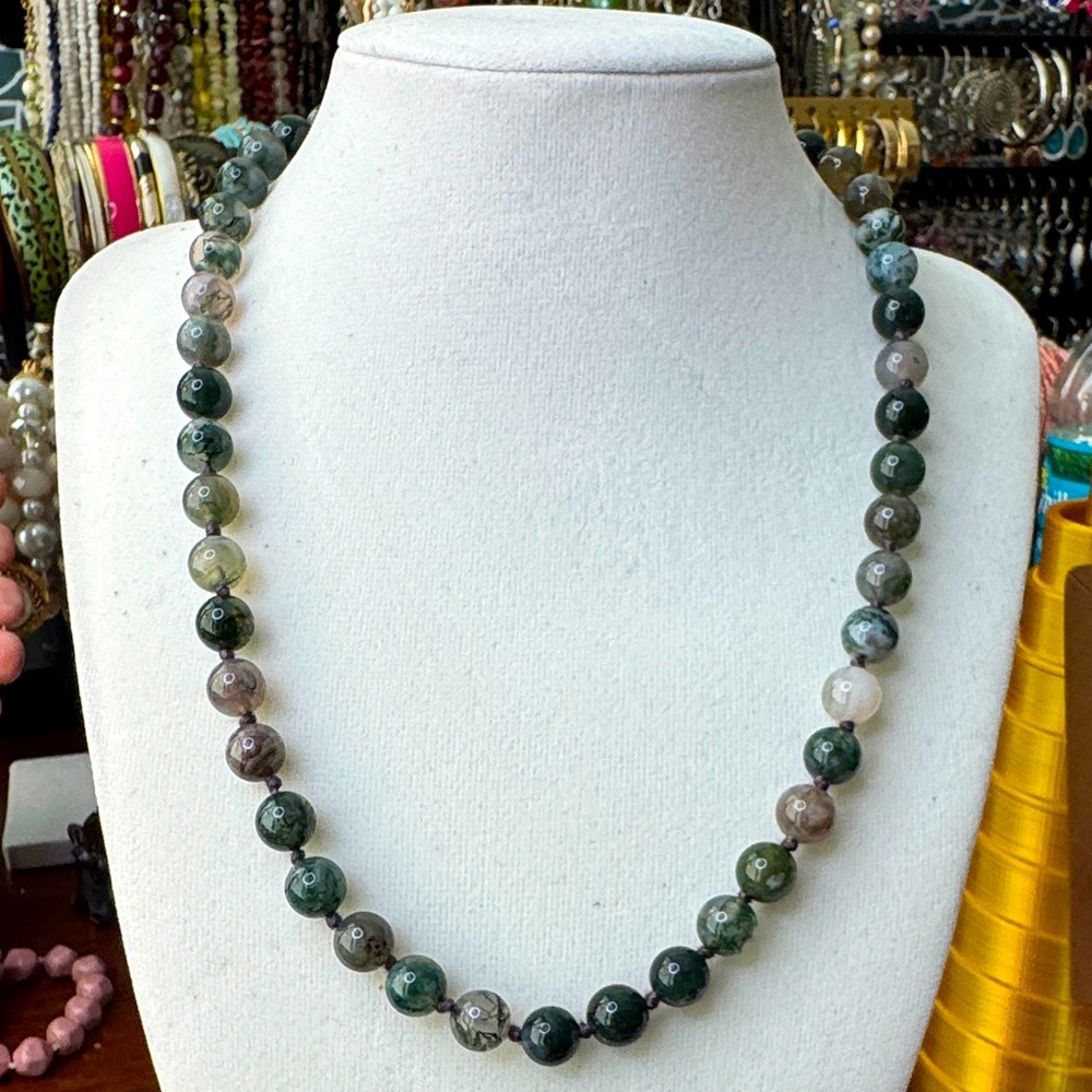Moss Agate Stone Beaded Necklace